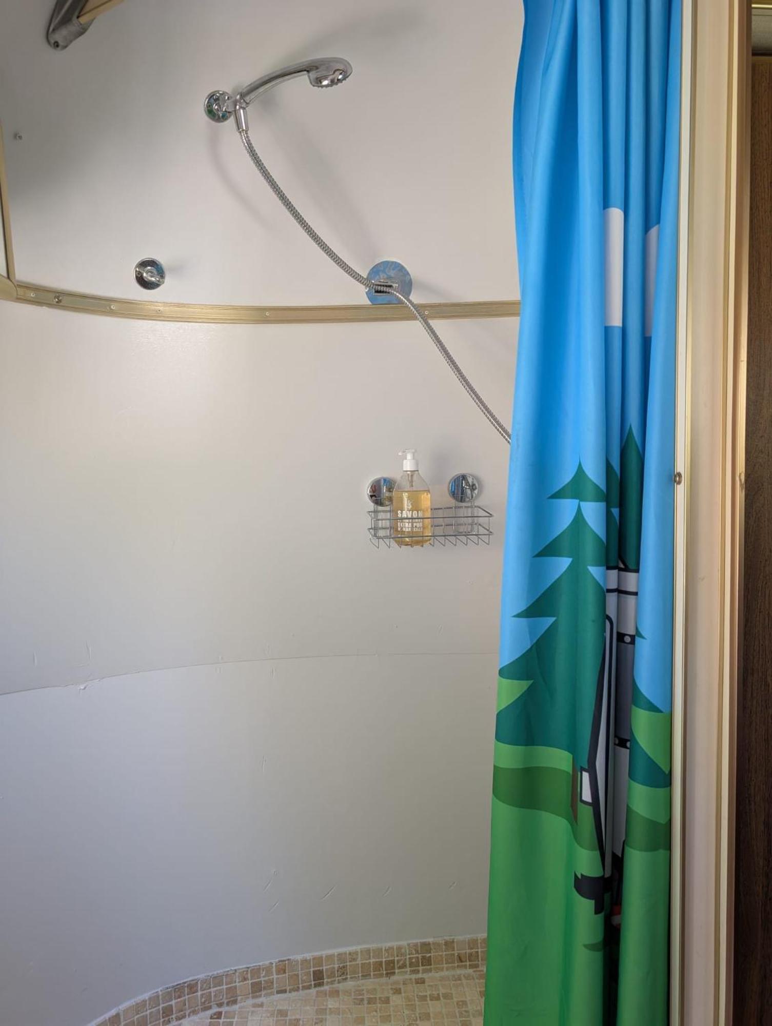 Hotel Pooh'S Belle Grimaud Esterno foto